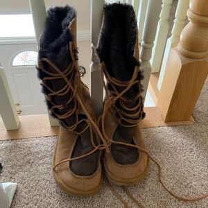Lace up uggs
